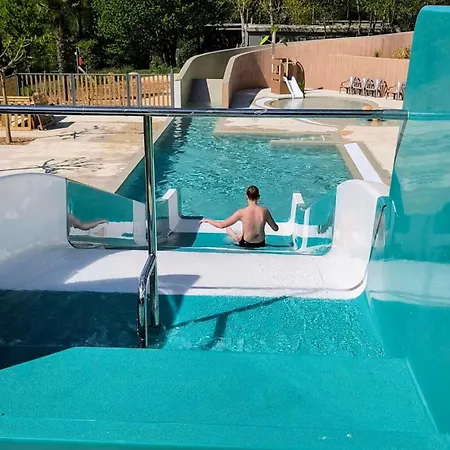 Les Charmes אתר קמפינג Saint-Andre-d'Allas