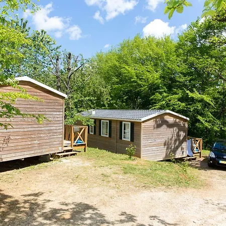 Camping Les Charmes Saint-Andre-d'Allas
